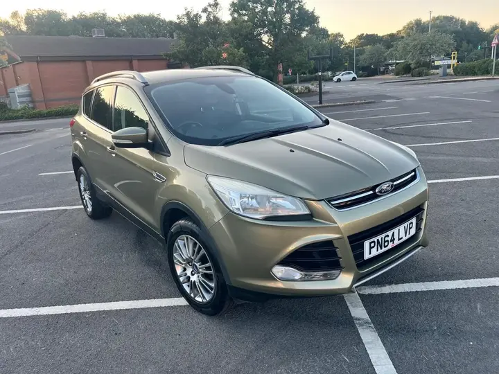 Ford Kuga 2014 photo 3