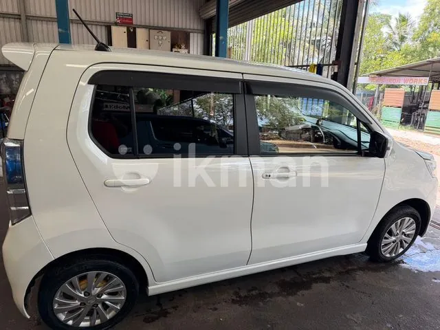 Suzuki Wagon R Stingray 2014 photo 2