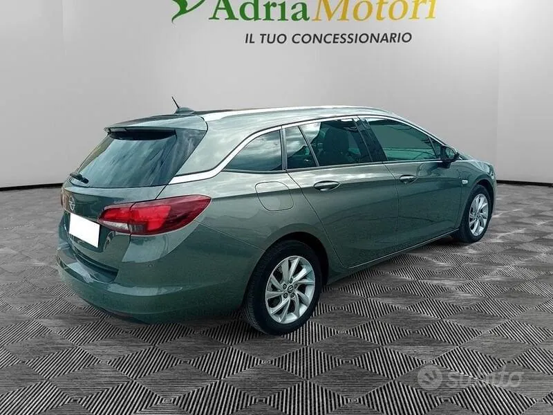 Opel Astra 2021 photo 5