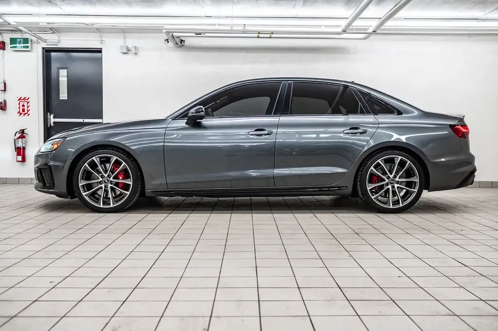 Audi S4 2023 photo 3