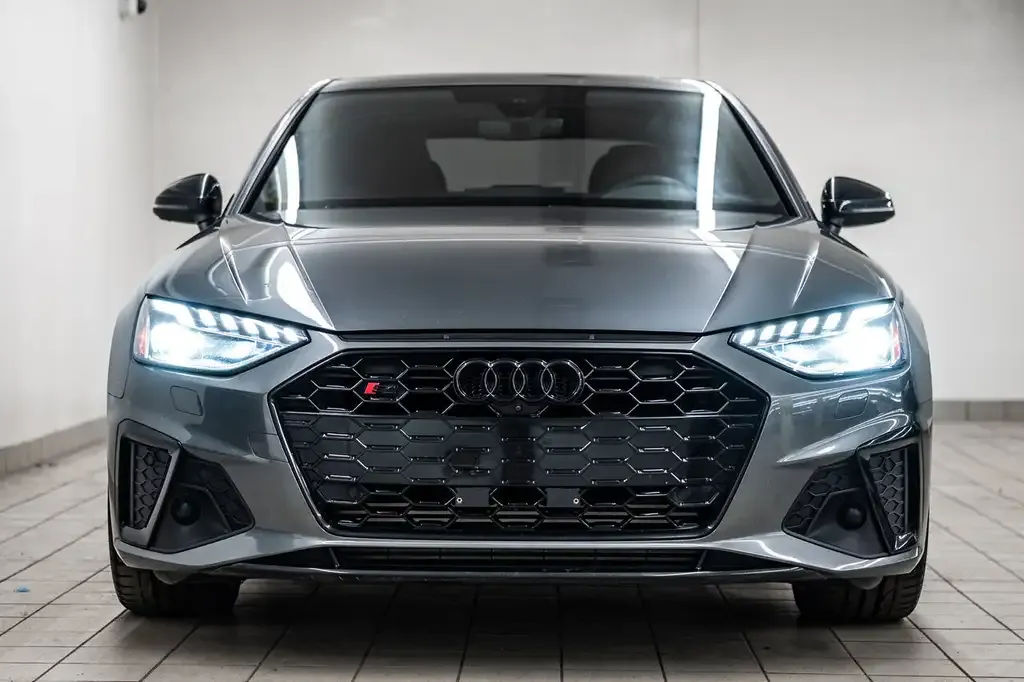 Audi S4 2023 photo 2