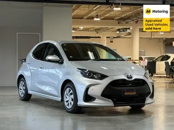 Toyota Yaris 2021 photo 2