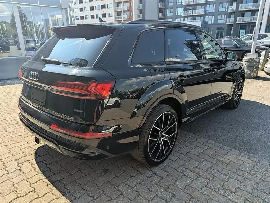 Audi Q7 2022 photo 3