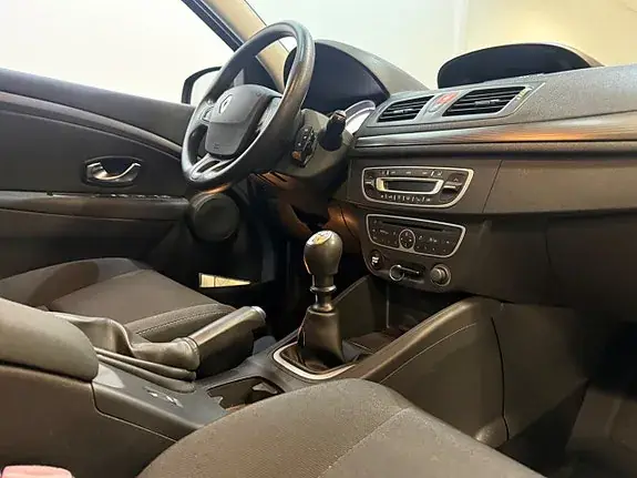 Renault Megane 2011 photo 5