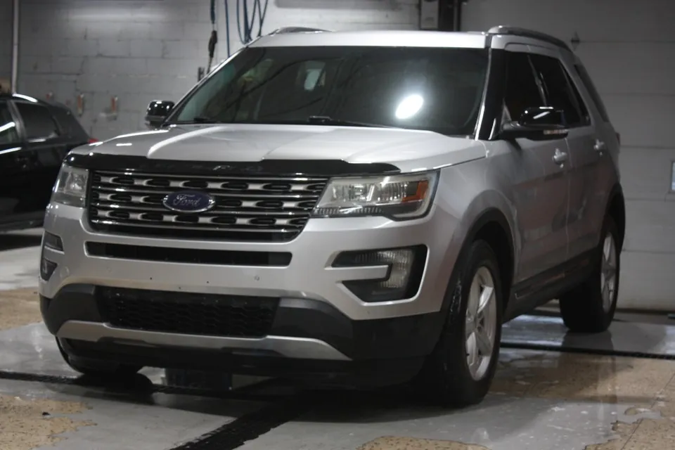 Ford Explorer 2016 photo 3