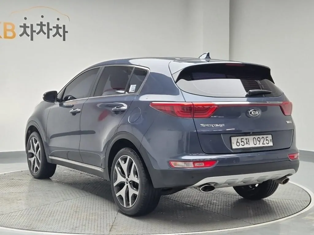Kia Sportage 2016 photo 2
