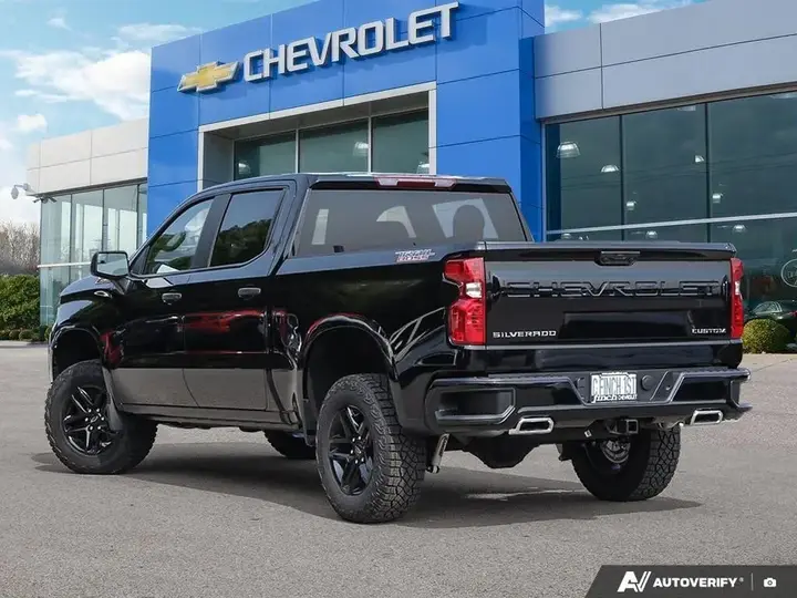 Chevrolet Silverado 1500 2026 photo 4