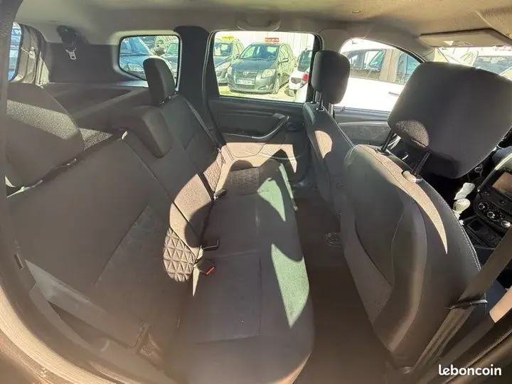 Dacia Duster 2014 photo 4