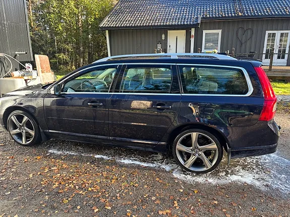 Volvo V70 2008 photo 3
