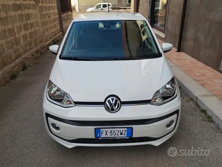 Volkswagen Up 2019 photo 5