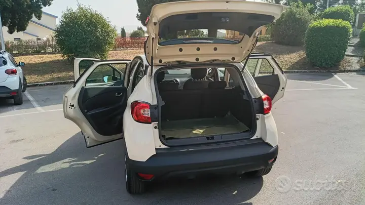 Renault Captur 2015 photo 5