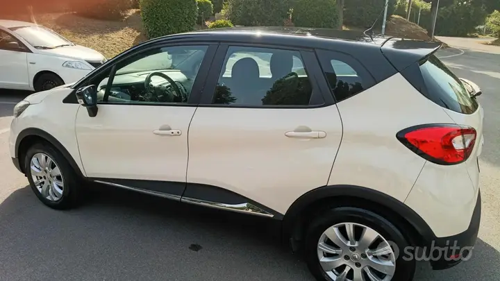 Renault Captur 2015 photo 4