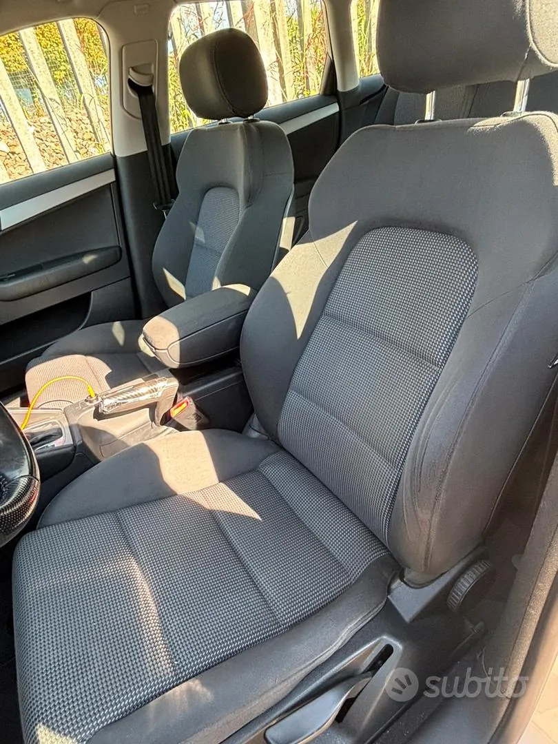 Audi A3 2010 photo 5