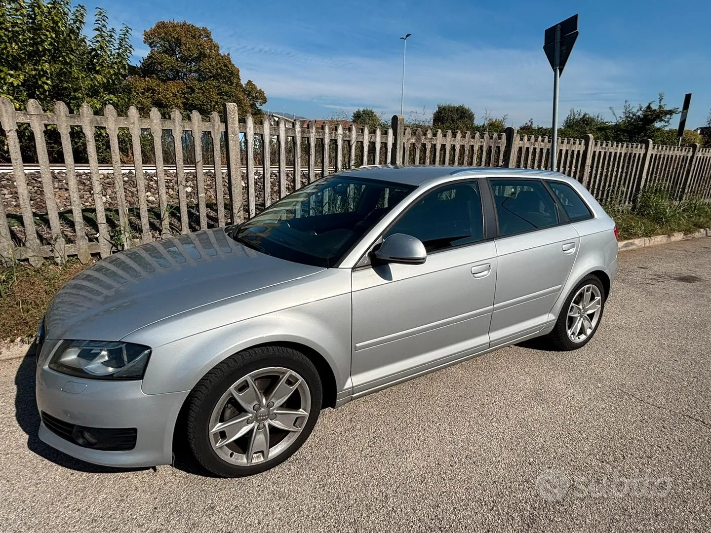 Audi A3 2010 photo 2