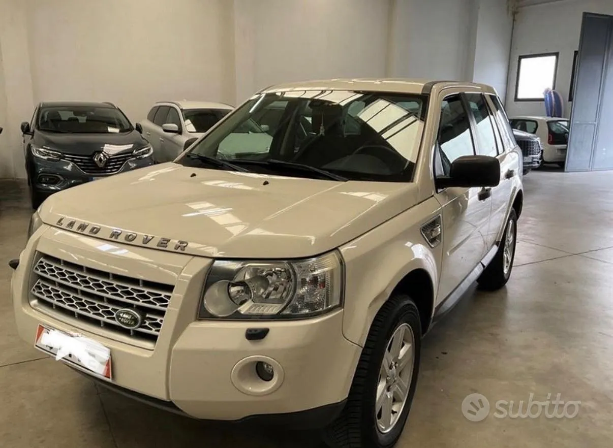 Land Rover Freelander 2