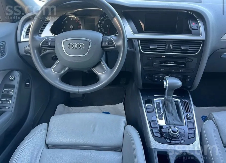 Audi A4 2015 photo 4