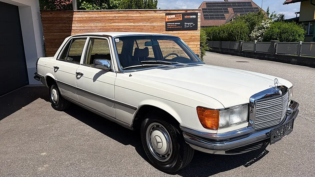 Mercedes-Benz 280