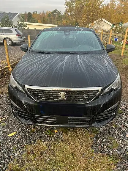 Peugeot 308 2017 photo 2