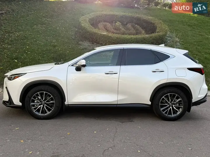 Lexus Nx 2022 photo 3