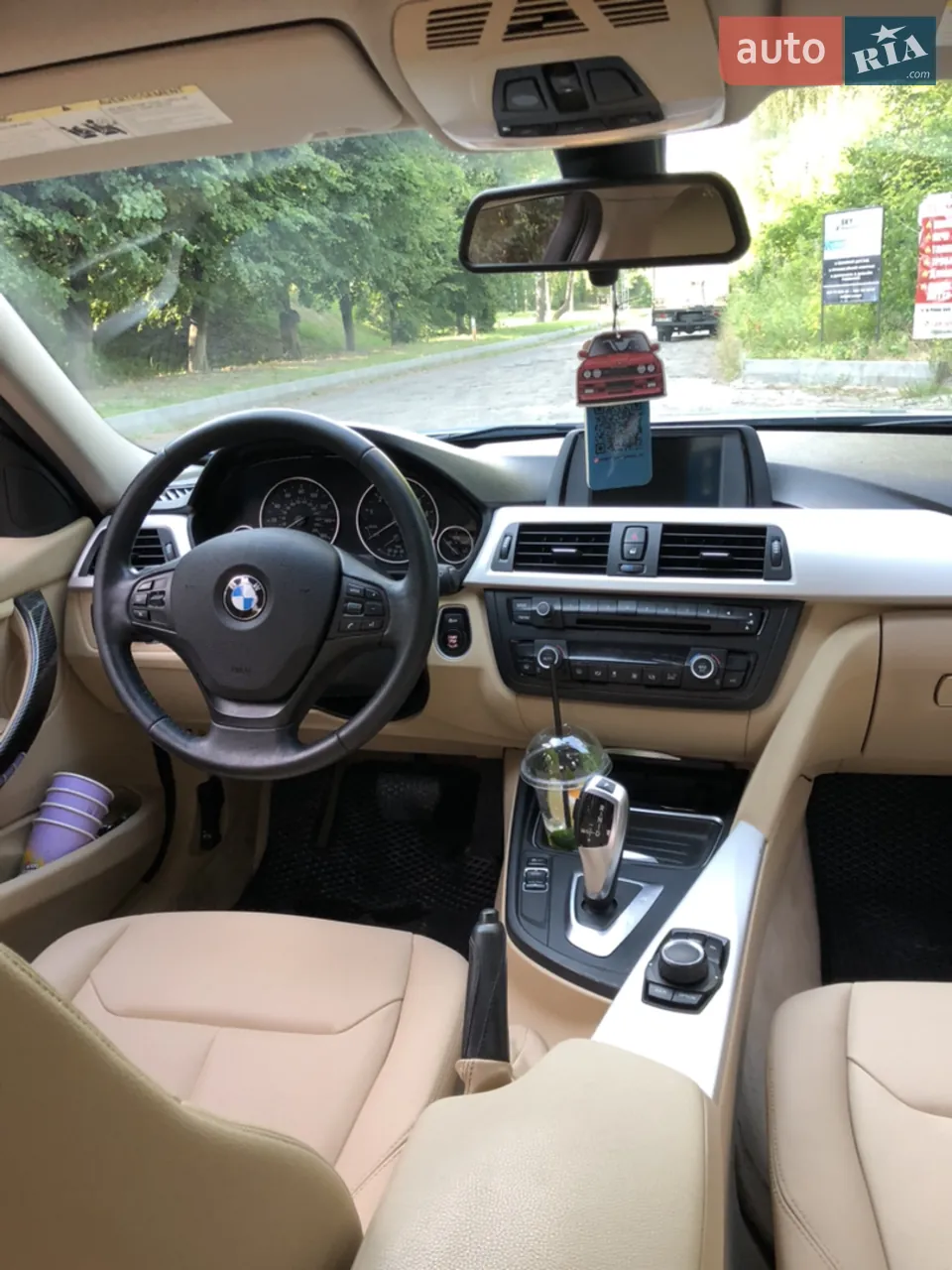 BMW 3 Series 2014 photo 4