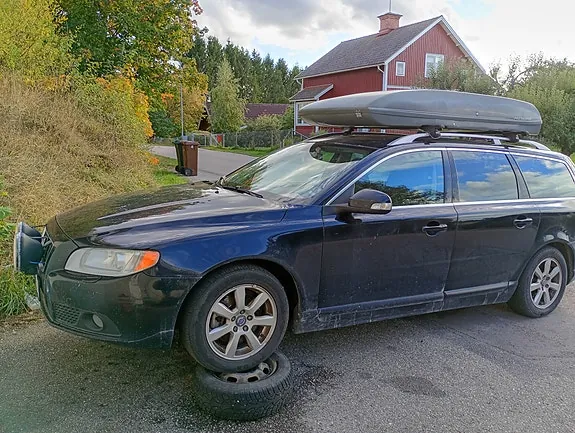 Volvo V70 2011 photo 5