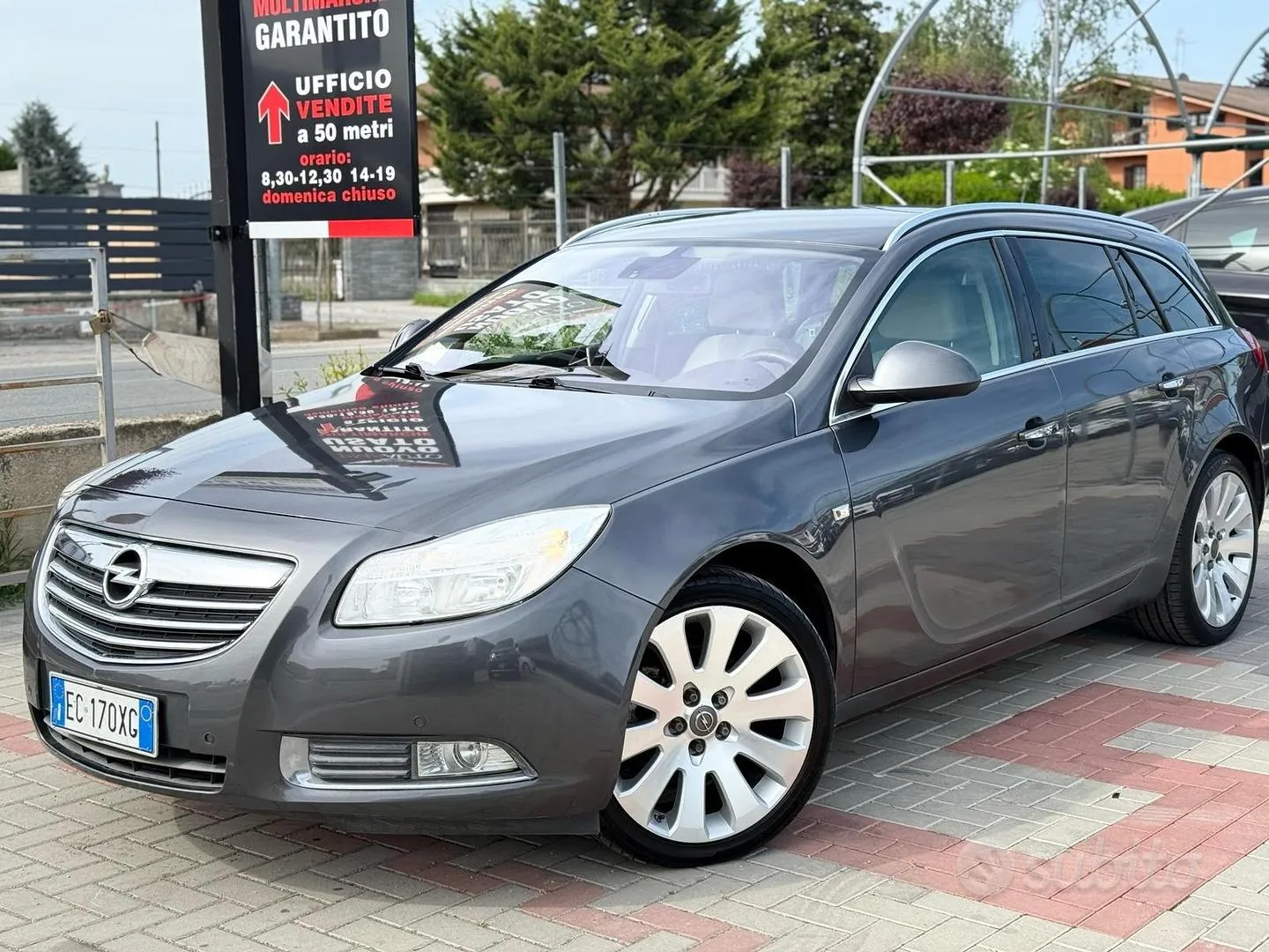 Opel Insignia 2010 photo 2