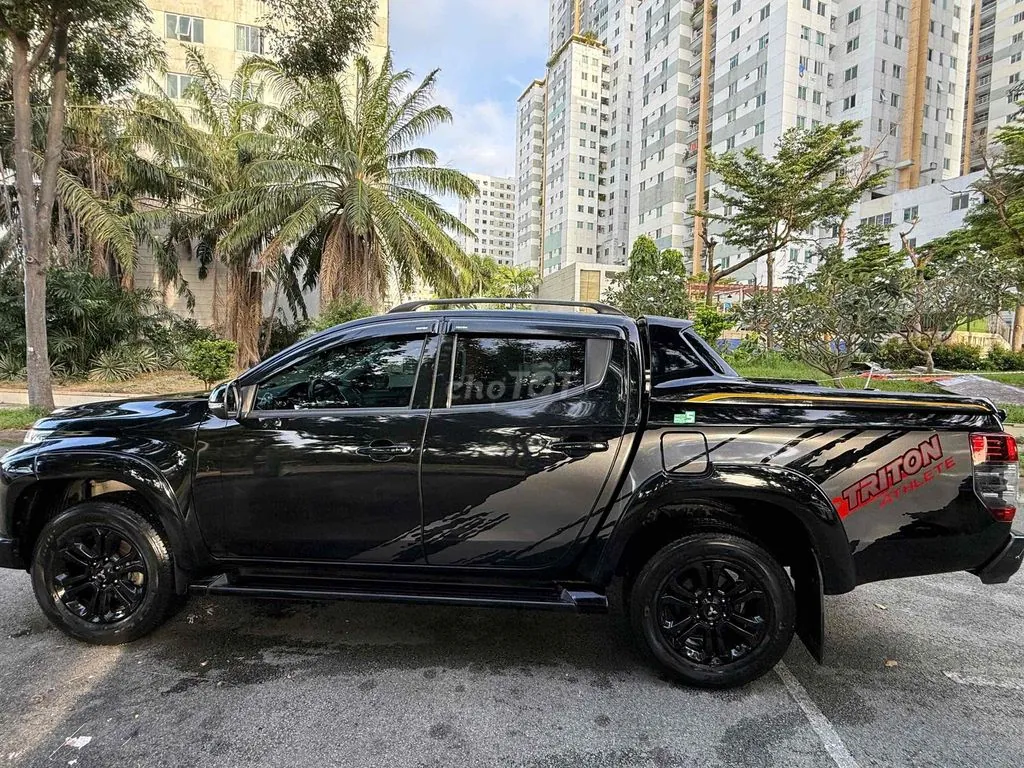 Mitsubishi Triton