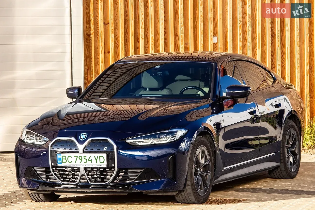 BMW I4 2023 photo 2