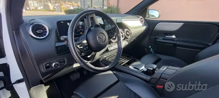 Mercedes-Benz C-Class 2019 photo 5
