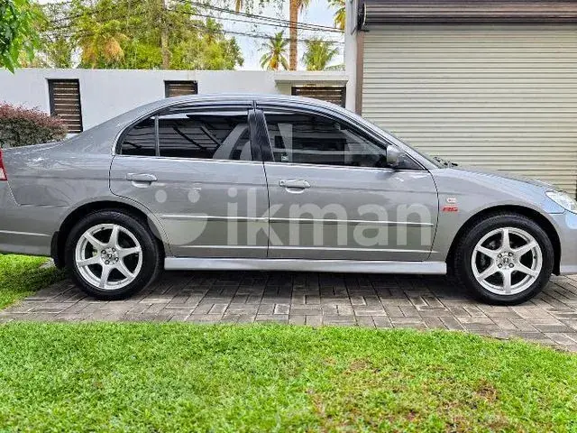 Honda Civic 2003 photo 3