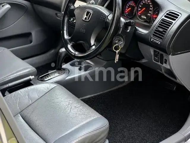 Honda Civic 2003 photo 5