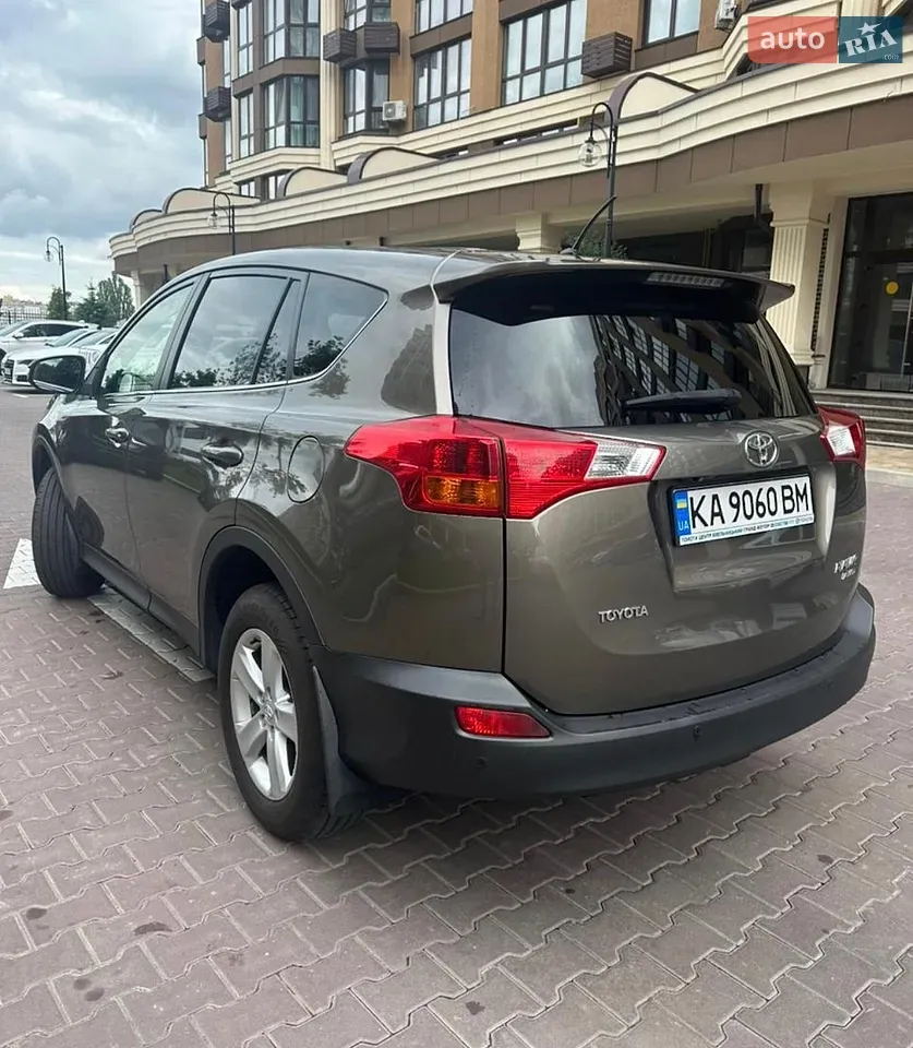 Toyota Rav4 2013 photo 5