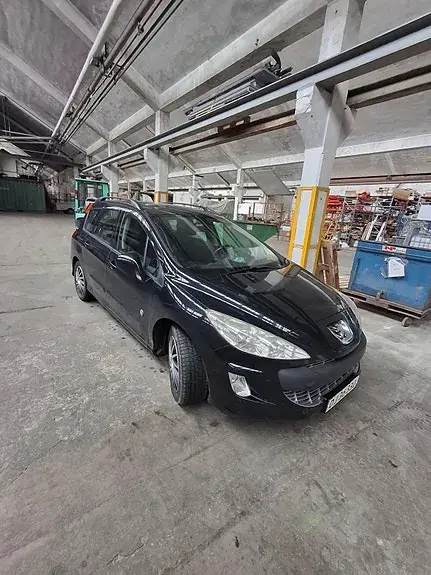 Peugeot 308 2010 photo 2