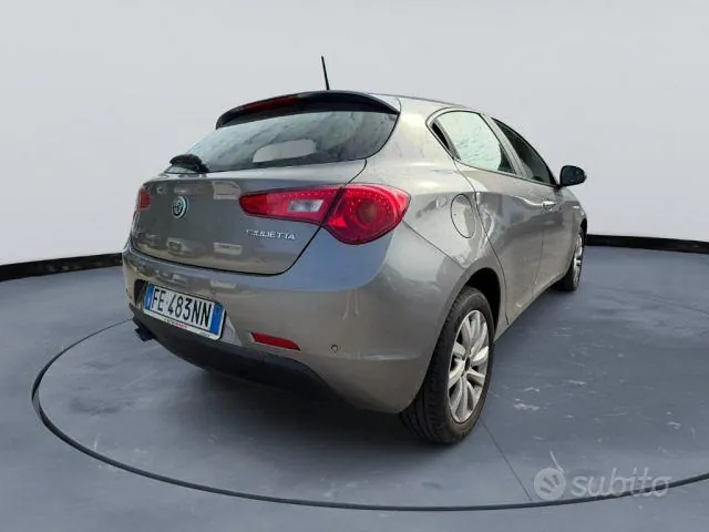 Alfa Romeo Giulietta 2016 photo 3