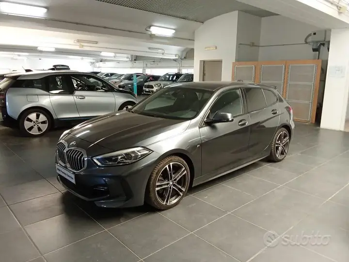 BMW 1 Series 2021 photo 3