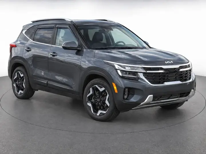 Kia Seltos 2024 photo 2