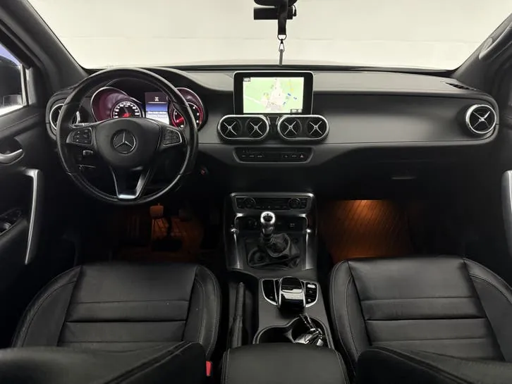 Mercedes-Benz X-Class 2019 photo 2