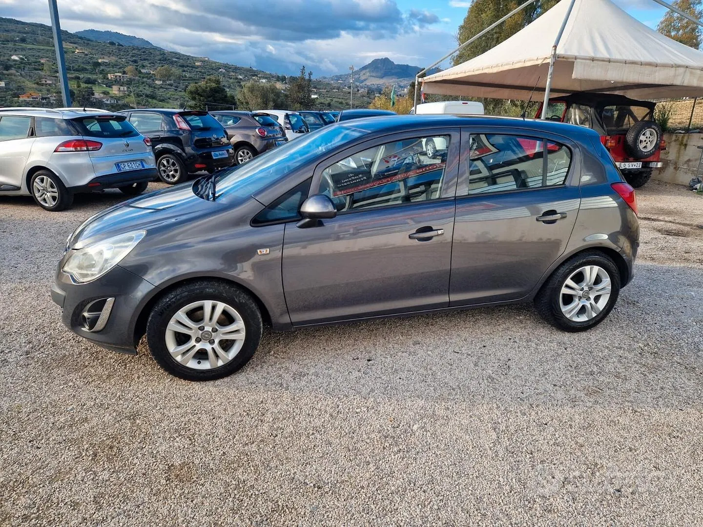 Opel Corsa 2012 photo 2