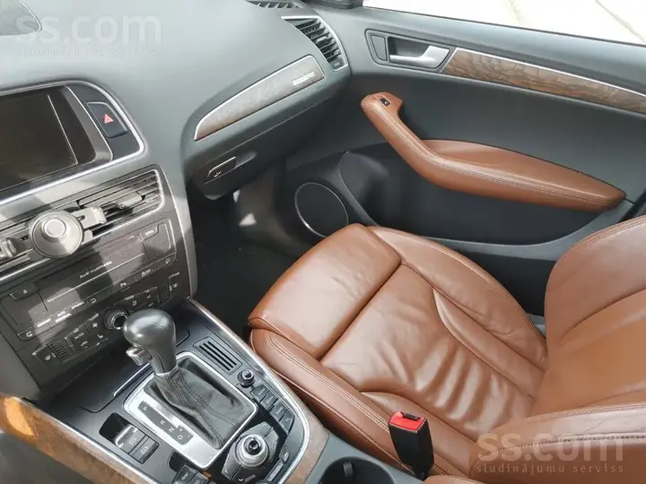 Audi Q5 2011 photo 3