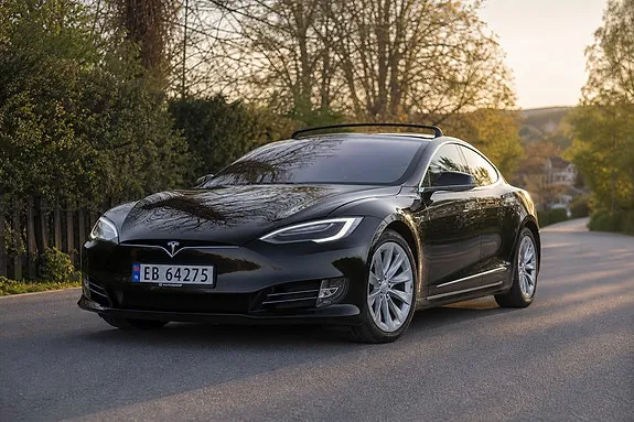 Tesla Model S 2020 photo 3