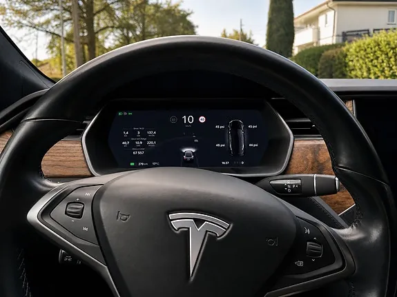 Tesla Model S 2020 photo 4