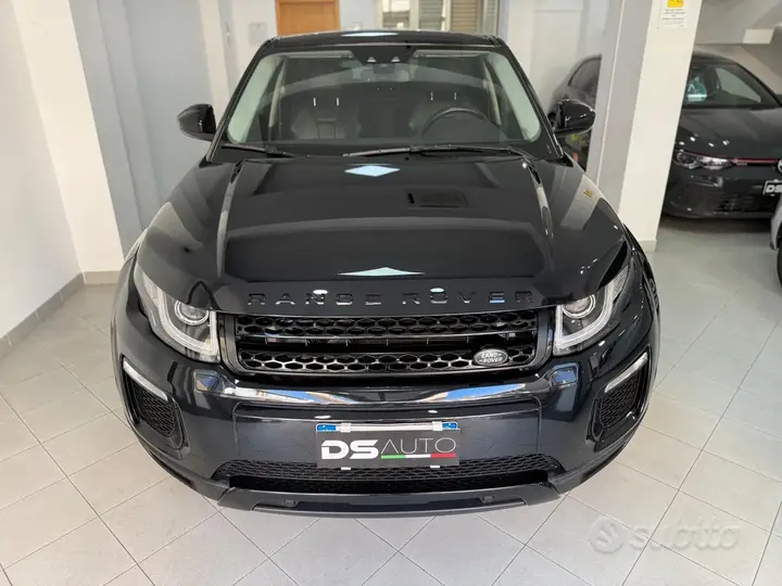 Land Rover Range Rover Evoque 2019 photo 2