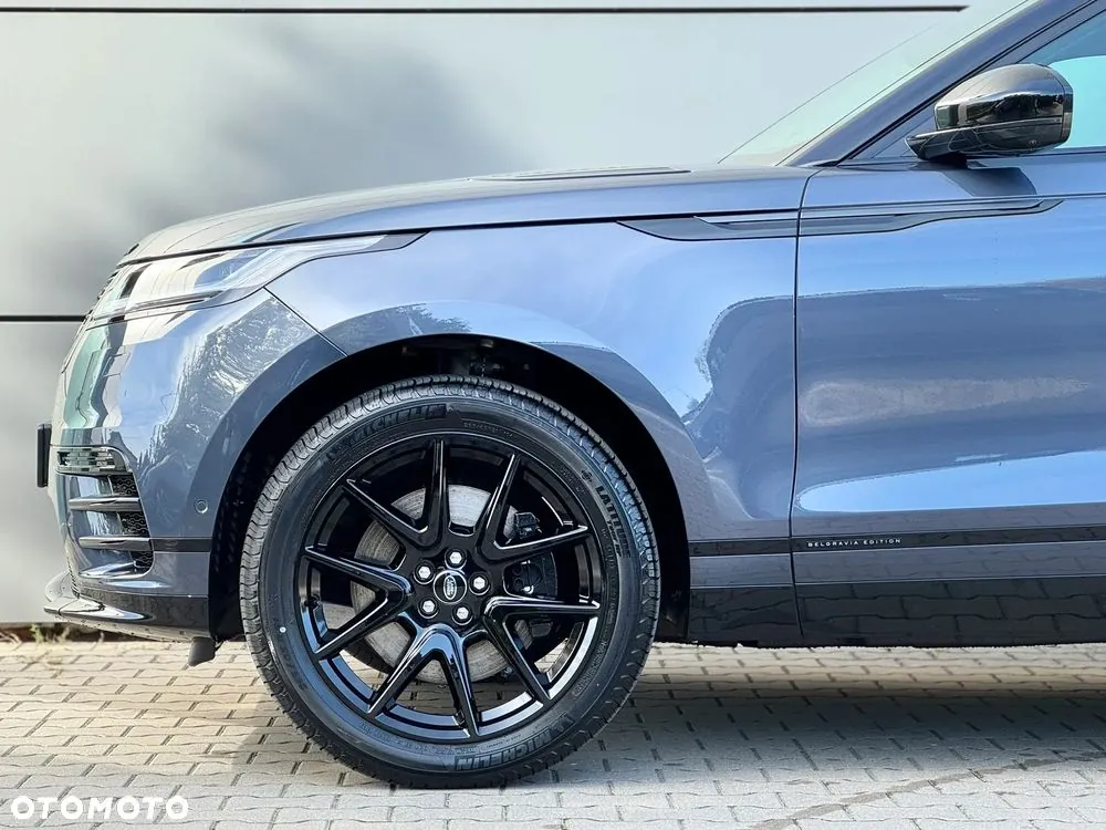 Land Rover Range Rover Velar 2026 photo 2