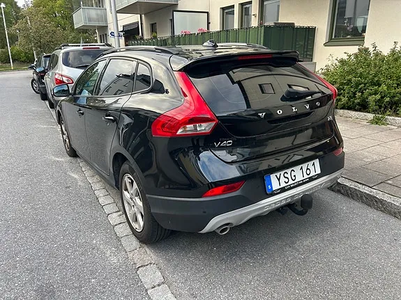 Volvo V40 Cross Country 2019 photo 4