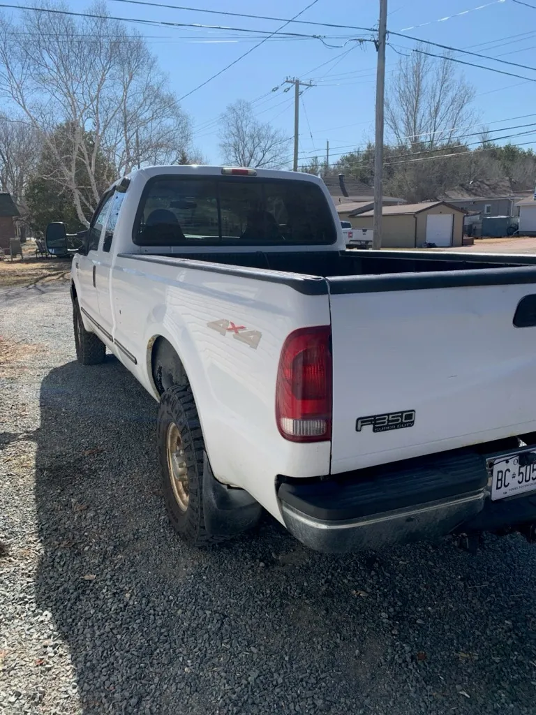 Ford F350 1999 photo 2