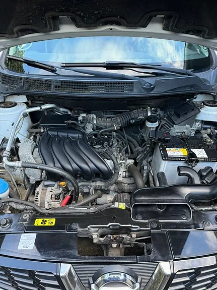 Nissan Qashqai 2012 photo 2