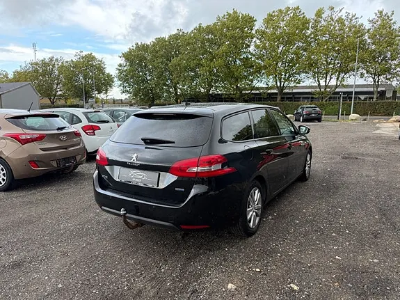 Peugeot 308 2016 photo 3