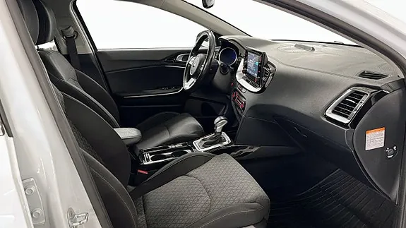 Kia Ceed 2021 photo 3