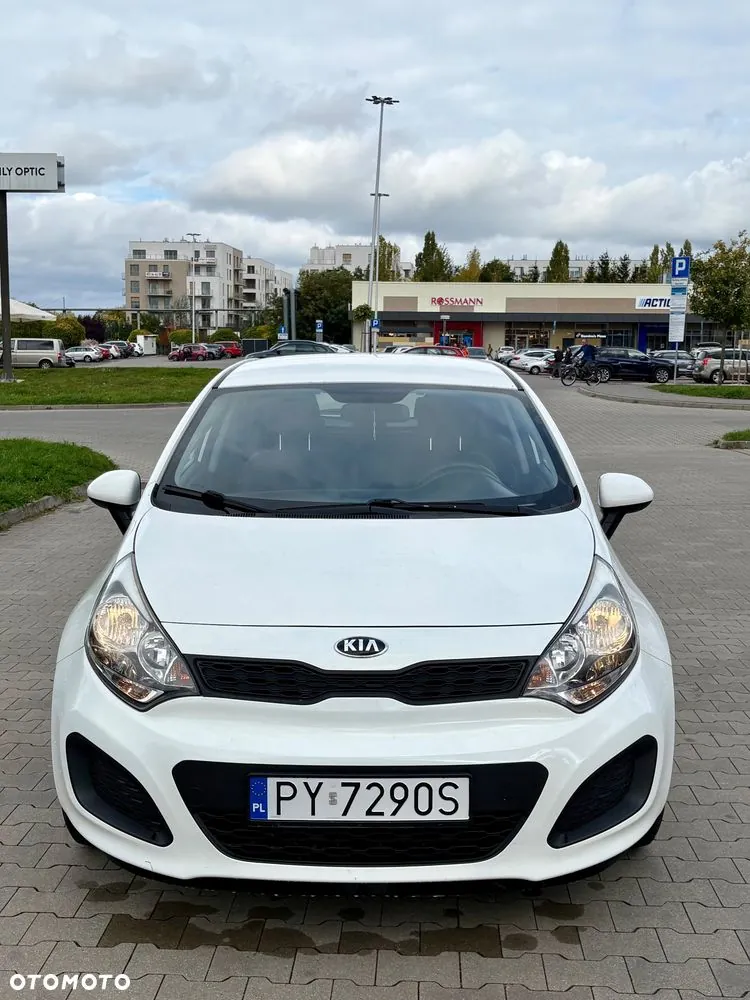 Kia Rio 2014 photo 2