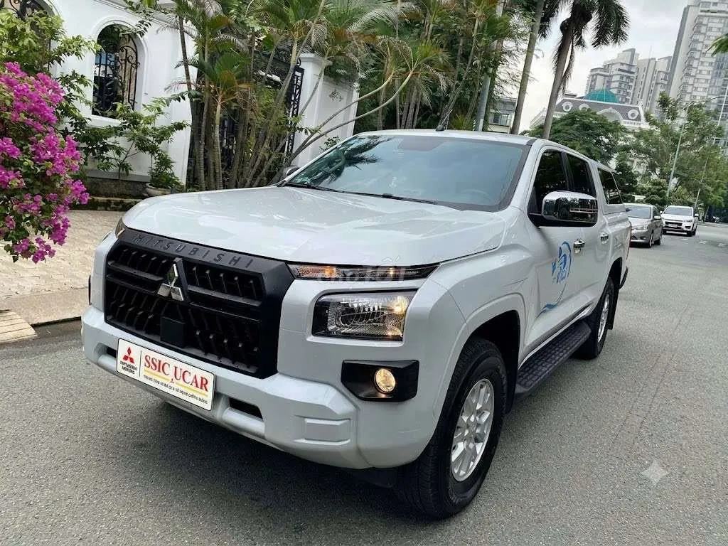 Mitsubishi Triton